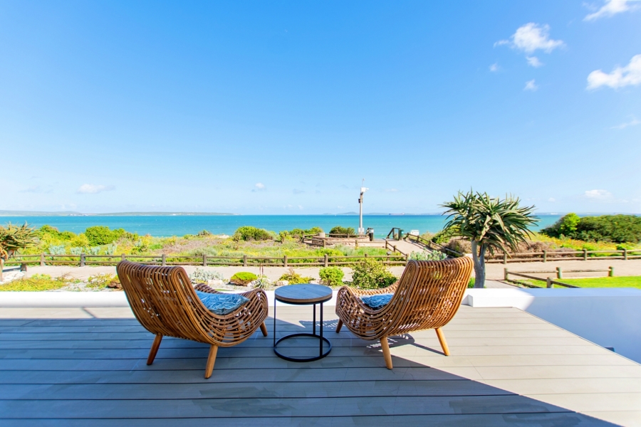 5 Bedroom Property for Sale in Calypso Beach Western Cape